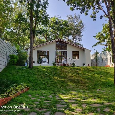 Aakriti Homestay Chikmagalūr 외부 사진