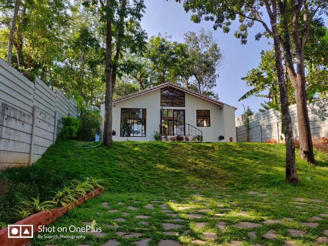 Aakriti Homestay Chikmagalūr 외부 사진